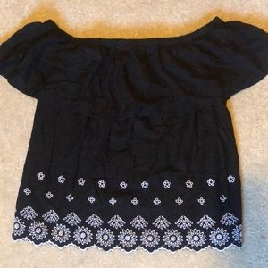 Old Navy Women’s shirt